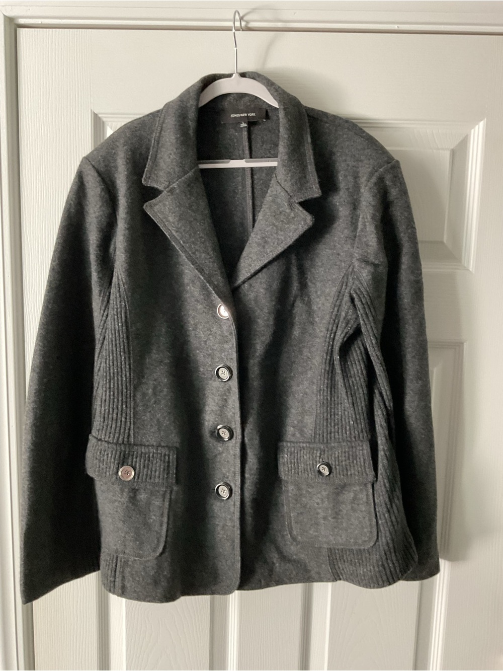 Jones New York Dark Gray Button-Front Flannel Blazer